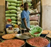 De passage à l’émission « La totale » sur Itv, le président de l’association des consommateurs du Sénégal (Ascosen), Momar Ndao, s’est  déchainé sur les commerçants dans ce contexte de tensions sur les prix des denrées alimentaires.  En effet, il a f