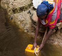 L’école 8 de Pikine Est occupée par les eaux, la mairie de Guinaw Rails nord sans eau