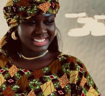 Ebène, beau sourire, Sokhna Bator une vraie femme africaine