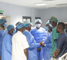 Photos: Le Président Macky Sall au chevet des blessés à l’hôpital de Kaffrine