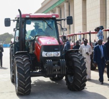 Grand Théâtre Doudou Ndiaye Rose de Dakar, le Président Macky Sall a présidé la cérémonie de remise de matériels agricoles