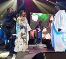 Viviane Chidid met le feu dans la salle de l'Olympia Hall de Paris avec Mbaye Dieye Faye ambiance