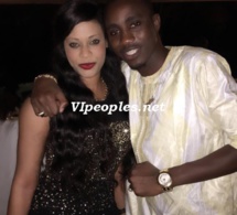 Waly Seck pose avec la nouvelle reine du cœur de son ami Yakham