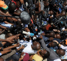 Journée mondiale de la presse: Dégringolade de la liberté de presse et des journalistes, menacés, persécutés et emprisonnés...