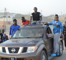 Images: Accueille triomphale de Pape Diouf par la population Kaolackoise ce 24 décembre. Regardez