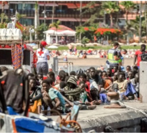 Au moins 300 migrants disparus en mer, une embarcation repérée au large des Canaries