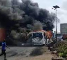 Drame à Yarakh: Des cocktails molotov jetés dans un bus Tata font deux morts et plusieurs blessés