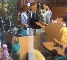 URGENT-Grosse b@g@re entre Mame Diarra Fam PDS et Thierno A Salla à l'assemblée nationale après son