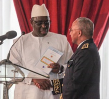 Macky Sall promet un examen "attentif" du rapport de l'IGE