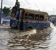 Quelques millimètres de pluie et Dakar patauge déjà…