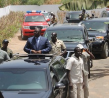 Macky Sall caillassé à l'Université Cheikh Anta Diop de Dakar