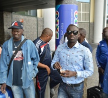 Photos + vidéo . Arrivée de la génération consciente de Pape Diouf en Italie pour le grand bégué de Brescia ce vendredi 14 Août à la Discotéca The World. Regardez l'ambiance à l'aéroport de Malpensa