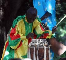 Vidéo - Doudou Ndiaye Rose a assisté, hier, à la levée du corps de son ami Vieux Sing Faye