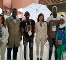 Expos de Milan 2015, Le Docteur Malick Diop reçoit Pape Diouf au stand du Sénégal.