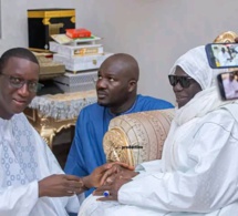 Touba : L'ancien PM Amadou Ba reçu par Serigne Mountakha et Serigne Bass Abdou Khadre