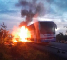 Goudiry : un bus prend feu, aucune perte en vie humaine (source sécuritaire)