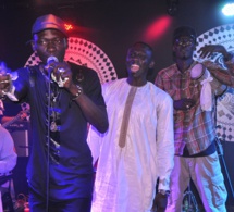 Video: Decouvrez ce jeune talent qui chante les louanges de Pape Diouf. Regardez