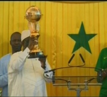 Vidéo: Macky Sall reçoit et félicite les Lionnes du basket.Regardez