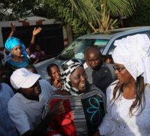 Pose de la première pierre de la maternité de Ouakam, Marième Faye Sall chaleureusement accueillie et remerciée par les populations