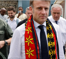 À Mayotte, Emmanuel Macron perd son sang-froid face à des Mahorais en colère