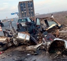 Accident tragique sur l'autoroute à péage : un mort et deux blessés graves