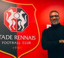 Habib Beye signe son contrat à Rennes