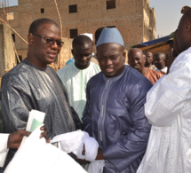 Maoloud 2015: L'homme d'affaires Aziz Ndiaye reçoit Serigne Sam Bousso chez lui à Tivaoune.