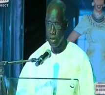 Vidéos: Affaire des sacs à main, Le ministre Magnick Ndiaye et Coumba Gawlo apportent leur soutien à Wally Seck. Regardez