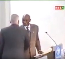 Cette vidéo de Me Abdoulaye Wade qui fais le buzz du net avec plus de 50 000 vues . Regarder !