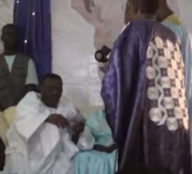 Vidéo- Cheikh Béthio Thioune arrose Pekh de billets de banque…