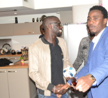 Direction Paris Berçy le 04 Juin, Waly Seck en pleine répétition avec Jimmy et Habib.