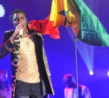 Accor Hotel Arena, Wally Ballago Seck réussit son pari avec Sen Art  Vision et Vouzenou le palais omnisports de Bercy affiche son plein. Regardez