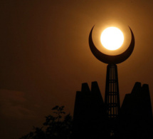 Ramadan : "Lundi, il sera possible de voir la Lune à l’œil nu, au Sénégal" (astronaute)