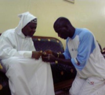 VIDEO – Mame Thierno Birahim réfute tout problème entre Serigne MODOU KARA et lui mais…