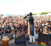 VIDÉO + PHOTOS : PAPE DIOUF ENFLAMME LE FESTIVAL MADISON WIsCONSIN DEVANT 27000 PERSONNES.